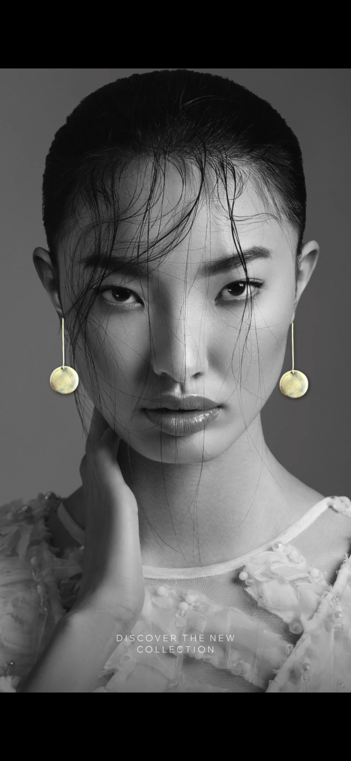 Mia earrings (in stock)