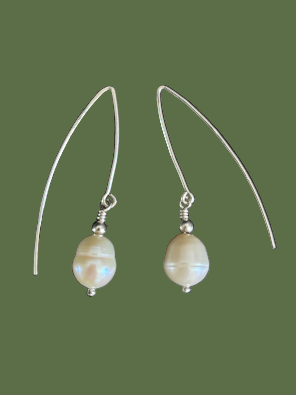Aimée Pearl Earrings (in stock)