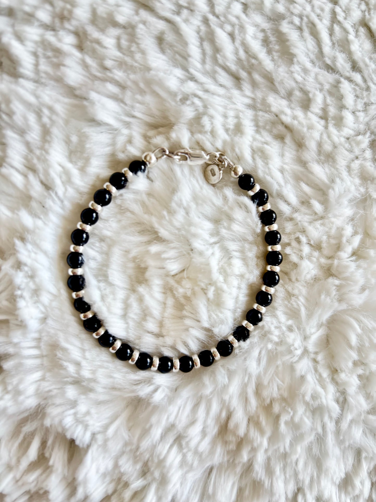 Noir (18cm in stock - others made to order)