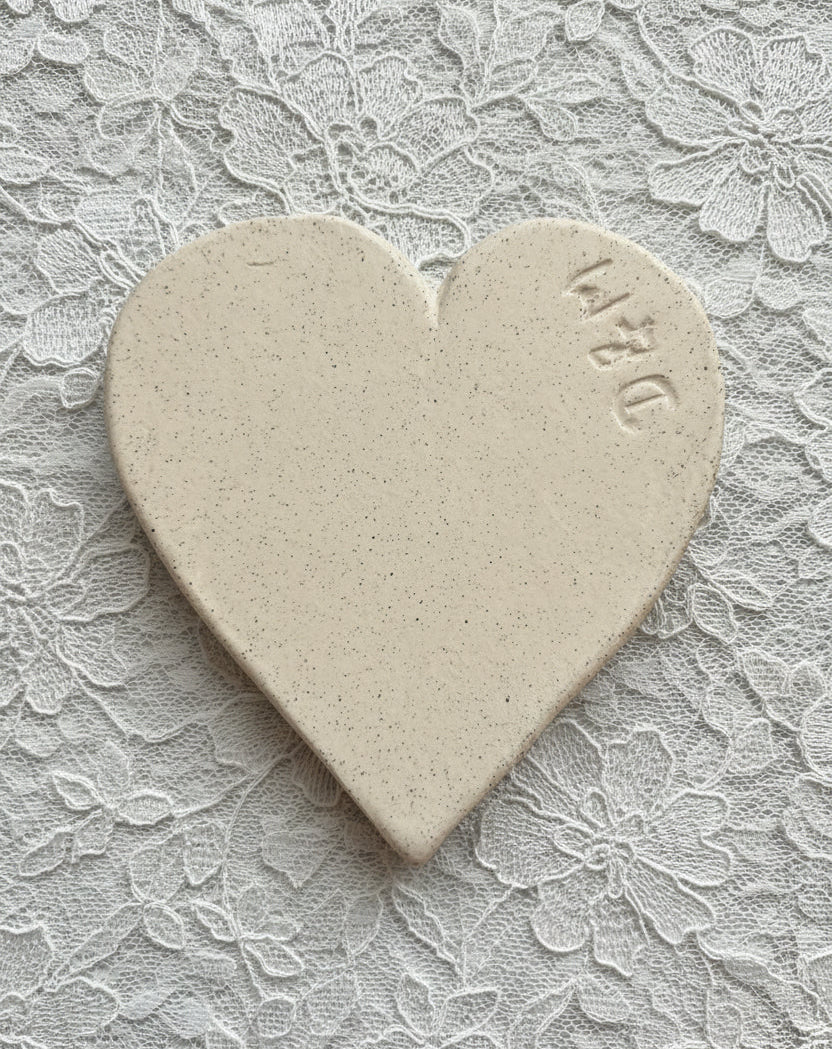 Back of Heart-shaped stoneware pottery jewellery dish