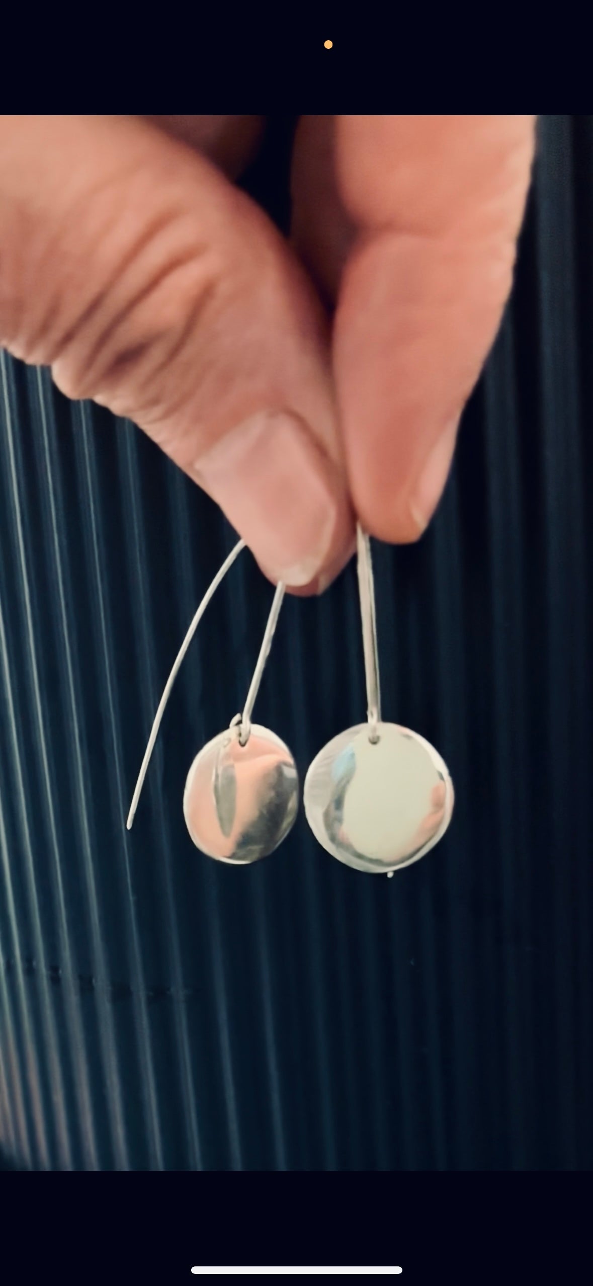 Mia earrings (in stock)