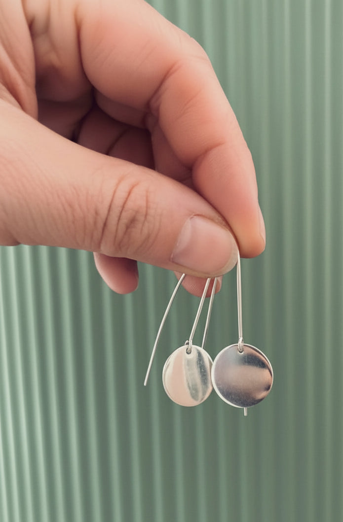 Mia earrings (in stock)