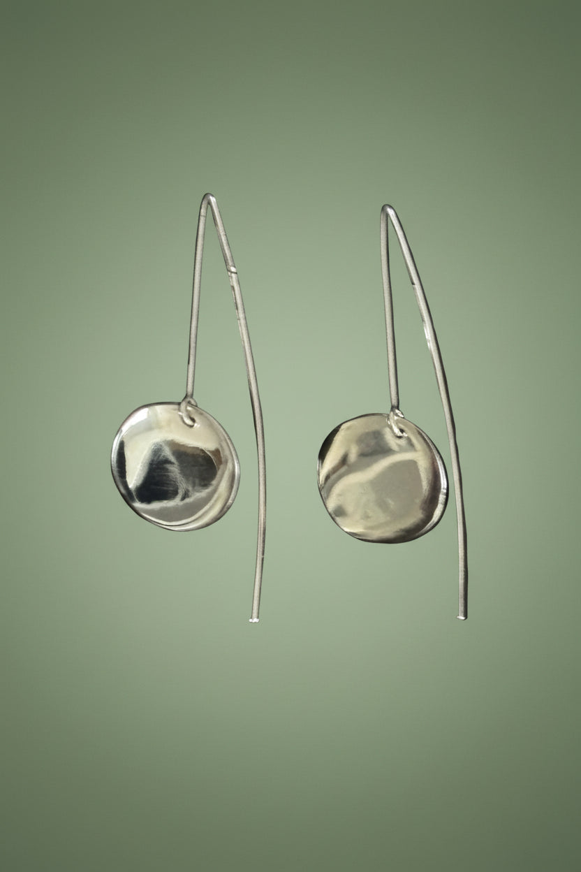 Mia earrings (in stock)