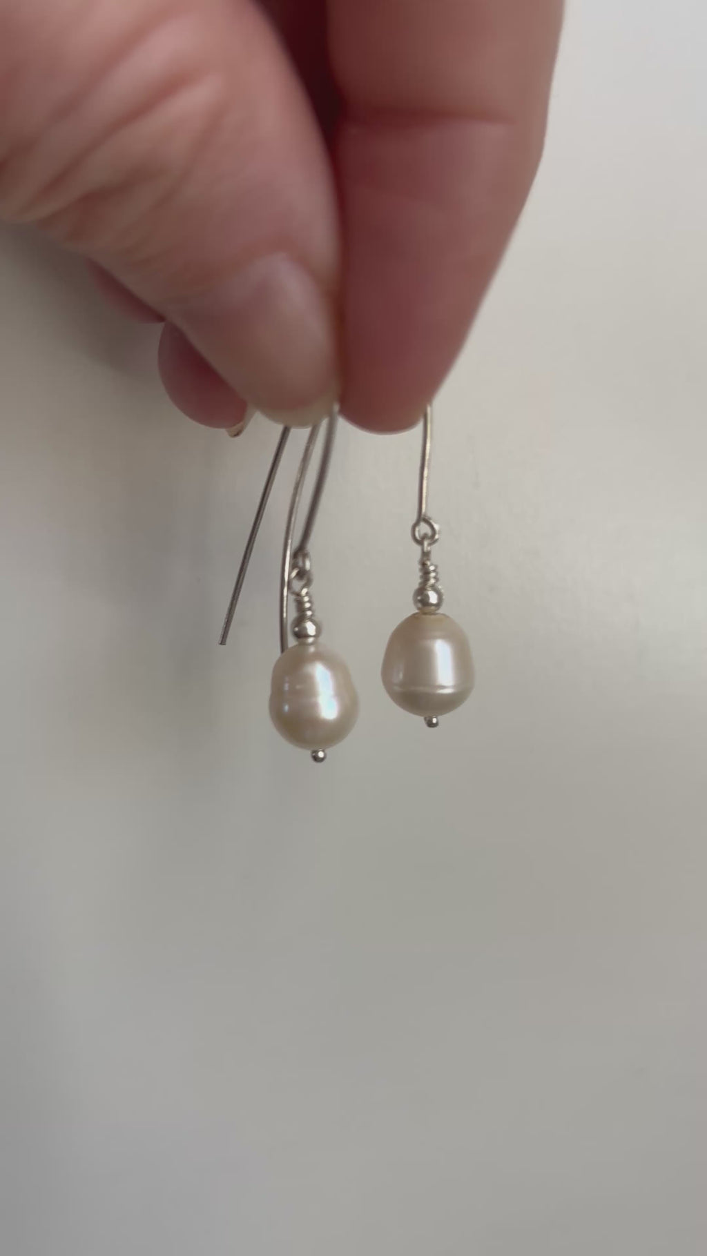 Aimée Pearl Earrings (in stock)